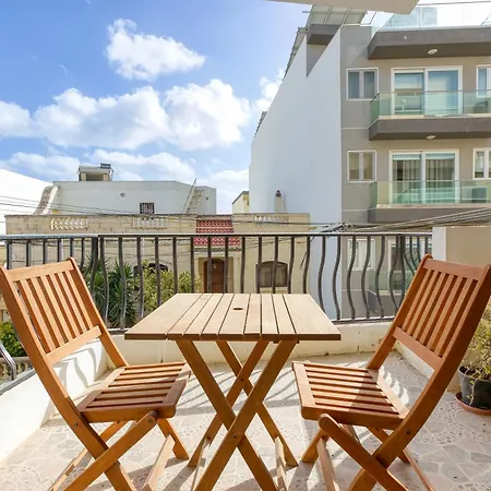 Charming 2br With Cosy Balcony In Marsascala By 360 Estates Daire